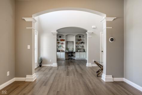 3627 Mossy Rock Drive Zionsville IN 46077