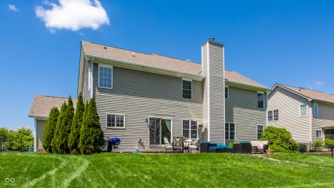 3627 Mossy Rock Drive Zionsville IN 46077
