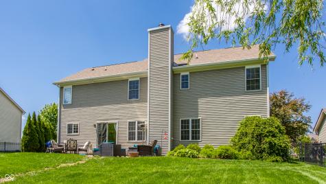 3627 Mossy Rock Drive Zionsville IN 46077