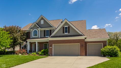 3627 Mossy Rock Drive Zionsville IN 46077