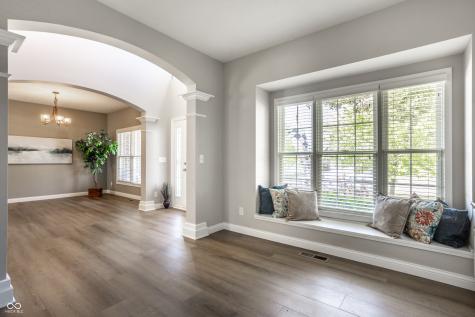 3627 Mossy Rock Drive Zionsville IN 46077