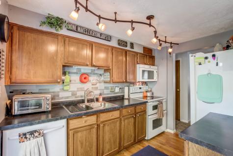 1743 Shorter Court Indianapolis IN 46214