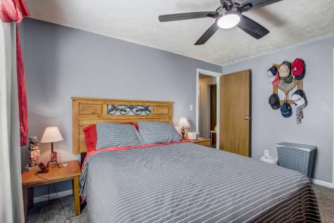 1743 Shorter Court Indianapolis IN 46214