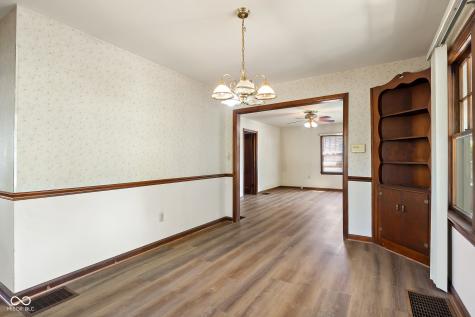 813 Central Place Columbus IN 47201
