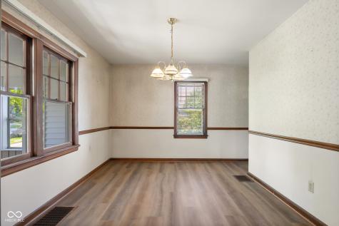 813 Central Place Columbus IN 47201