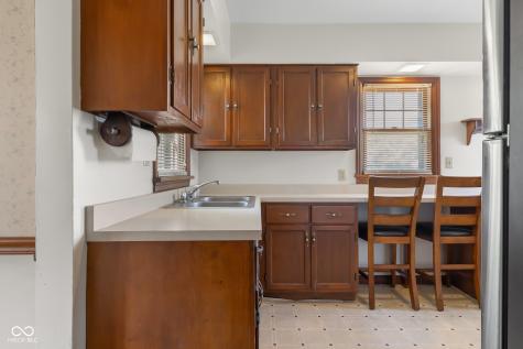 813 Central Place Columbus IN 47201