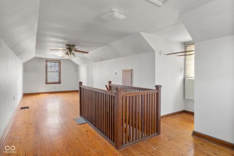 813 Central Place Columbus IN 47201
