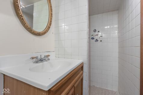 813 Central Place Columbus IN 47201
