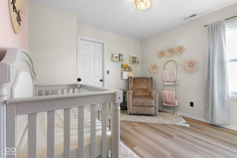 4605 Clairmont Drive Columbus IN 47203