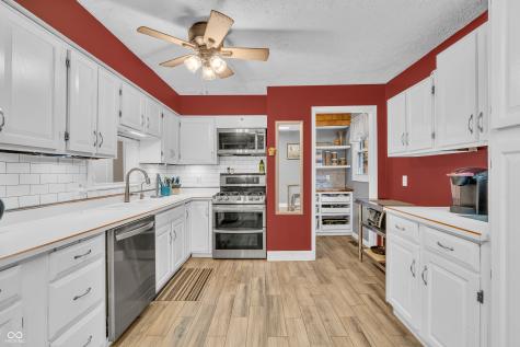1418 Hornaday Road Brownsburg IN 46112