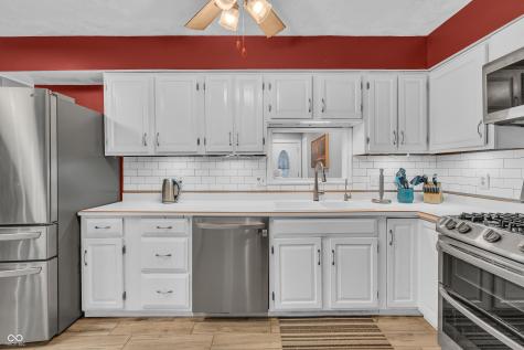 1418 Hornaday Road Brownsburg IN 46112
