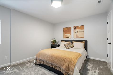 6842 Cardinal Drive Mccordsville IN 46055