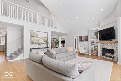 6842 Cardinal Drive Mccordsville IN 46055