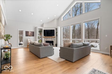 6842 Cardinal Drive Mccordsville IN 46055
