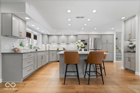 6842 Cardinal Drive Mccordsville IN 46055