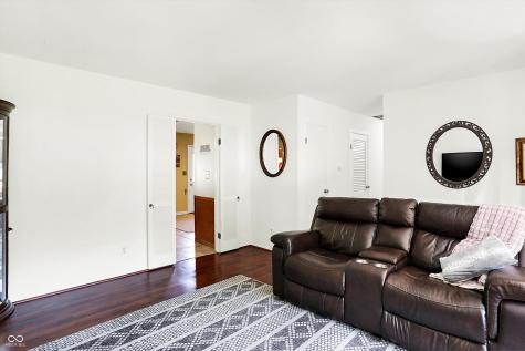 2617 Constellation Drive Indianapolis IN 46229