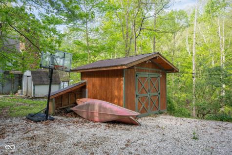 8990 Ella Street Nashville IN 47448