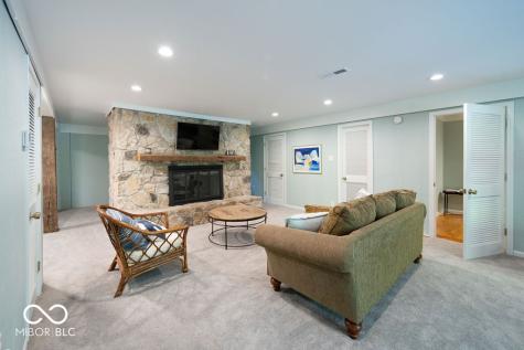 8990 Ella Street Nashville IN 47448