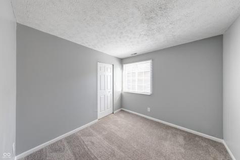 2215 N Kenwood Avenue Indianapolis IN 46208