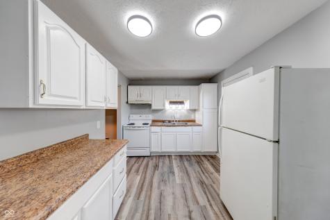 2215 N Kenwood Avenue Indianapolis IN 46208