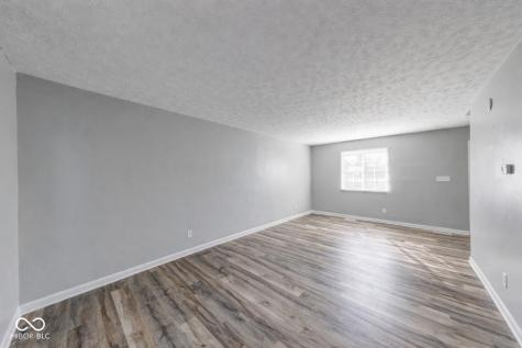 2215 N Kenwood Avenue Indianapolis IN 46208