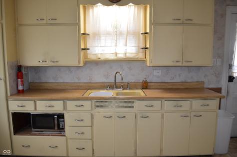 1228 E Perry Street Indianapolis IN 46227