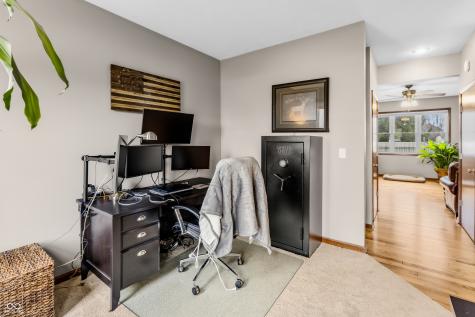 2033 Cheyenne Trail Columbus IN 47203