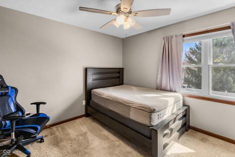 2033 Cheyenne Trail Columbus IN 47203