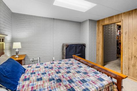 2033 Cheyenne Trail Columbus IN 47203