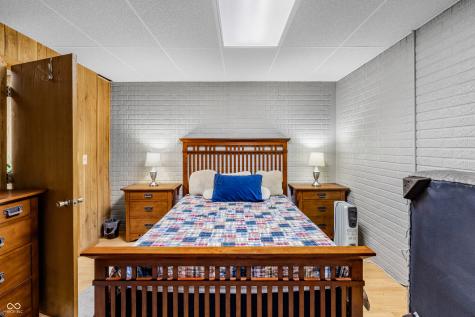 2033 Cheyenne Trail Columbus IN 47203