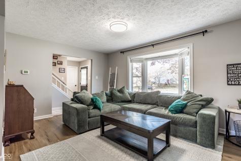 10 Danbury Court Zionsville IN 46077