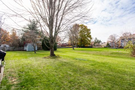 10 Danbury Court Zionsville IN 46077