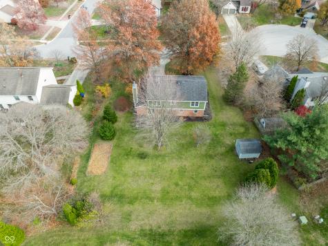 10 Danbury Court Zionsville IN 46077