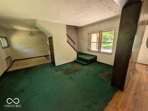 925 Pumpkinvine Hill Road Martinsville IN 46151