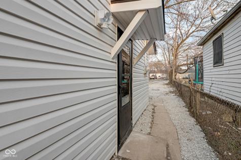 1209 N Centennial Street Indianapolis IN 46222