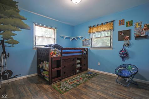 2815 Yellowwood Court Columbus IN 47203