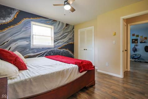 2815 Yellowwood Court Columbus IN 47203