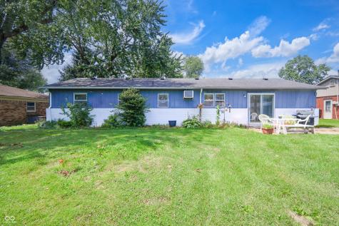 2815 Yellowwood Court Columbus IN 47203
