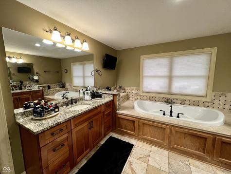 6668 Silver Creek Drive Indianapolis IN 46259