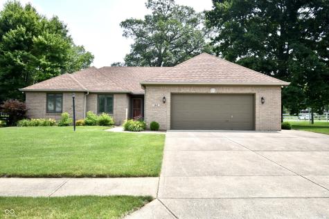 5943 Red Maple Drive Indianapolis IN 46237