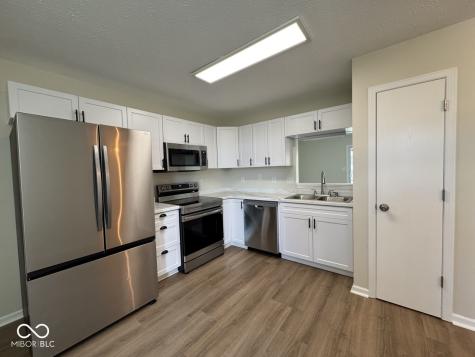 2745 Lullwater Lane Indianapolis IN 46229