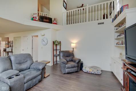 2109 Cross Willow Lane Indianapolis IN 46239