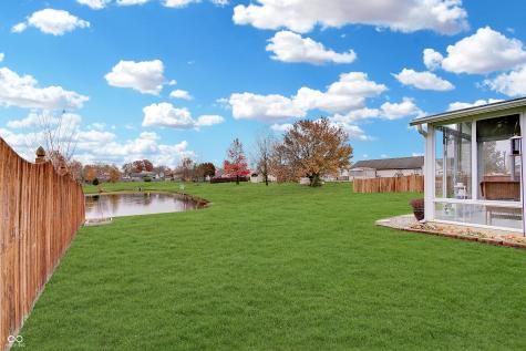 2109 Cross Willow Lane Indianapolis IN 46239