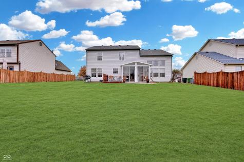 2109 Cross Willow Lane Indianapolis IN 46239