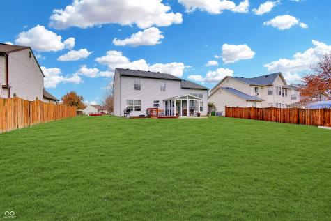 2109 Cross Willow Lane Indianapolis IN 46239