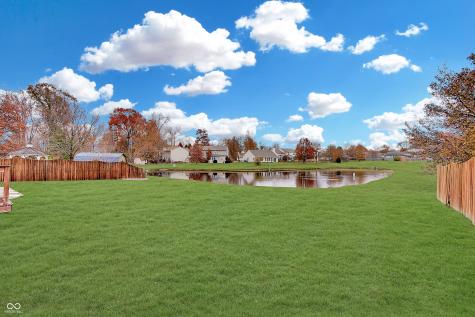 2109 Cross Willow Lane Indianapolis IN 46239