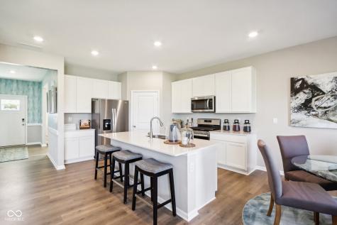 5623 Bluewing Creek Lane Clayton IN 46118