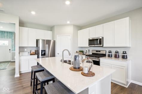 5623 Bluewing Creek Lane Clayton IN 46118