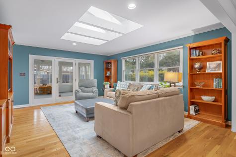 4123 N Riverside Drive Columbus IN 47203