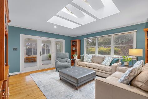 4123 N Riverside Drive Columbus IN 47203